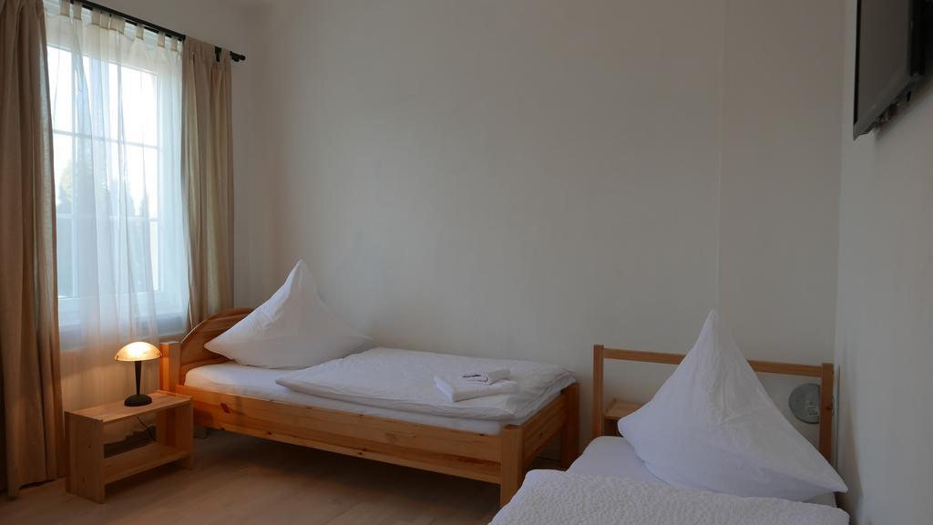 Reusa Apartments Πλάουεν Δωμάτιο φωτογραφία